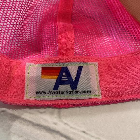 AVIATOR NATION Vintage Smilie Trucker Hat - Picture 6 of 7